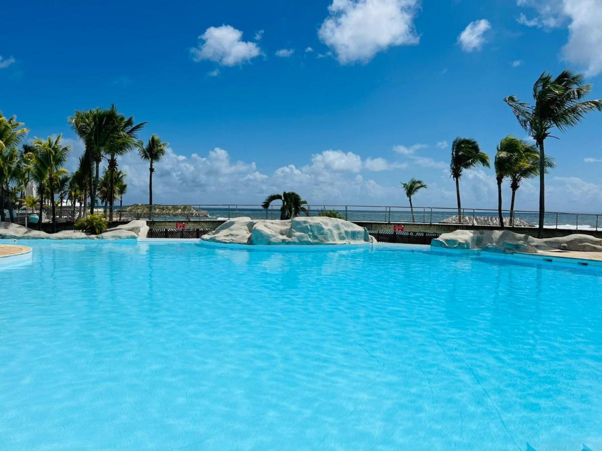 Appartement Arc En Ciel 3 Pieces Avec Acces Piscine Et Plage Saint-Francois  Luaran gambar